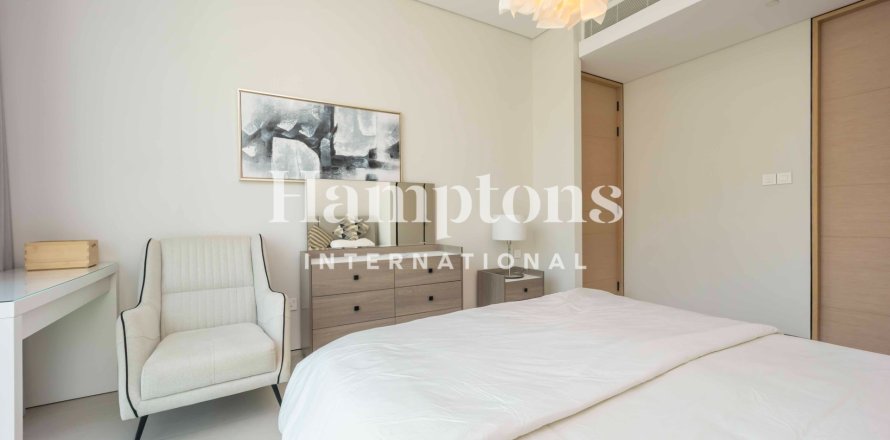 Apartment in Jumeirah Beach Residence, Dubai 1 bedroom, 79.525 sq.m. № 114652