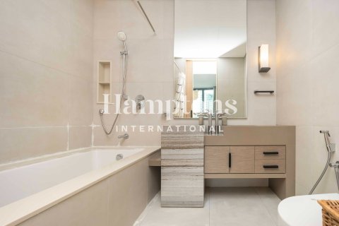 Apartment in Jumeirah Beach Residence, Dubai 1 bedroom, 79.52496800 sq.m. № 114652 - photo 18