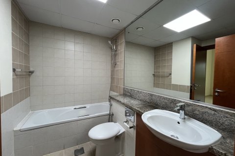 Apartamento en Dubai, 1 dormitorio, 71 m², № 120346 - foto 8