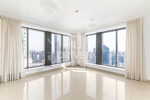 Apartment in 29 Burj Boulevard, Downtown Dubai (Downtown Burj Dubai), Dubai 1 bedroom, 98.11 sq.m. № 126340 - photo 4