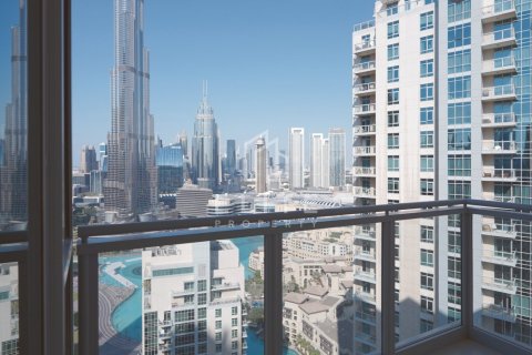 Купить квартиру в The Residences, Даунтаун Дубай (Даунтаун Бурдж Дубай), Дубай: 2 спальни, 127м², № 37231 - фото 1