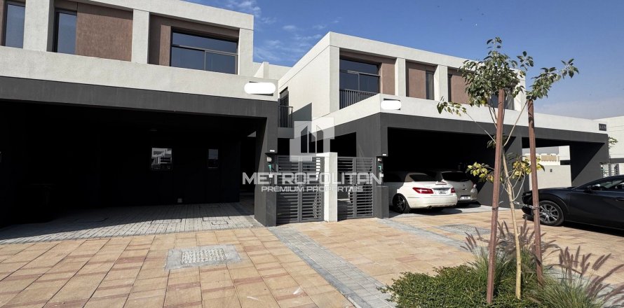 Вилла в The Pulse, Dubai South (Dubai World Central), Дубай, 3 спальни, 240м², № 14855