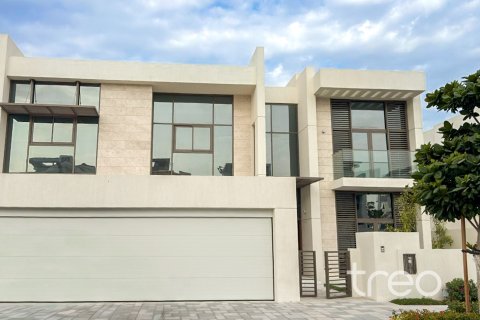 Villa in District One, Mohammed Bin Rashid City, Dubai 5 bedrooms, 748.05 sq.m. № 119276 - photo 5