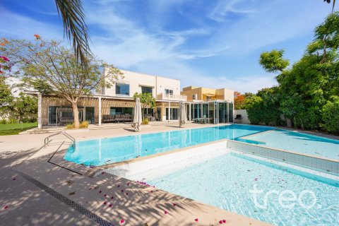 Вилла в Meadows, Дубай, 6 спален, 566.71м², № 119278