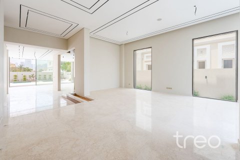 Villa in Jumeirah Park, Dubai 6 bedrooms, 836.13 sq.m. № 119277 - photo 20