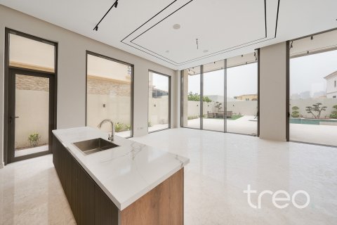 Villa in Jumeirah Park, Dubai 6 bedrooms, 836.13 sq.m. № 119277 - photo 17