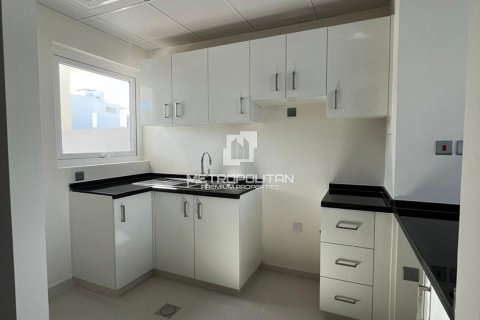 Купить таунхаус в DAMAC Hills (Akoya by DAMAC), Дубай: 3 спальни, 155м², № 73485 - фото 3