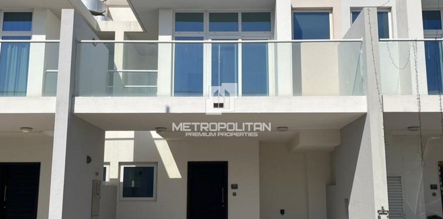 Adosado en DAMAC Hills (Akoya by DAMAC), Dubai, 3 dormitorios, 155 m², № 73485