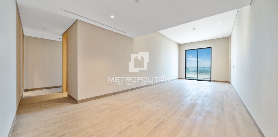 Apartment in Living Legends, Dubai 3 bedrooms, 167 sq.m. № 73488