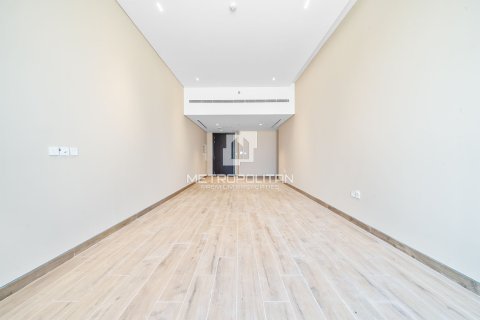 Apartment in Living Legends, Dubai 3 bedrooms, 167 sq.m. № 73488 - photo 2