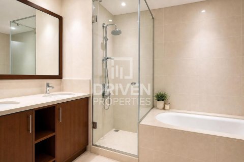 Appartement à BLVD Crescent, Downtown Dubai (Downtown Burj Dubai), Dubai, 3 chambres, 209.12 m², № 127885 - photo 16