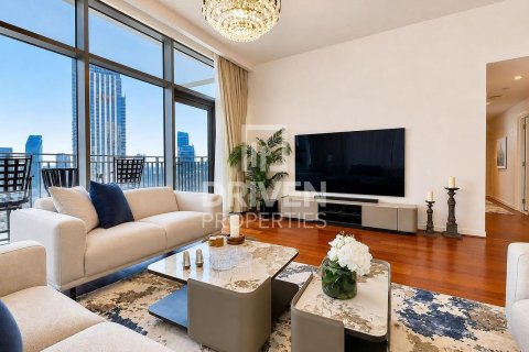 Appartement à BLVD Crescent, Downtown Dubai (Downtown Burj Dubai), Dubai, 3 chambres, 209.12 m², № 127885