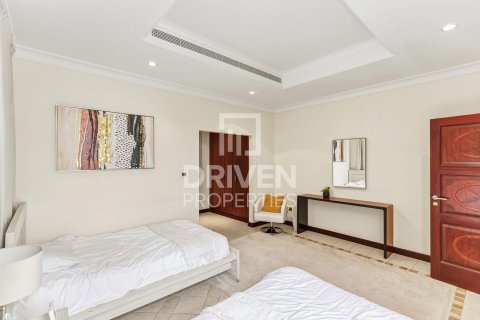 Villa in Garden Homes, Palm Jumeirah, Dubai 5 bedrooms, 622.64 sq.m. № 127875 - photo 10