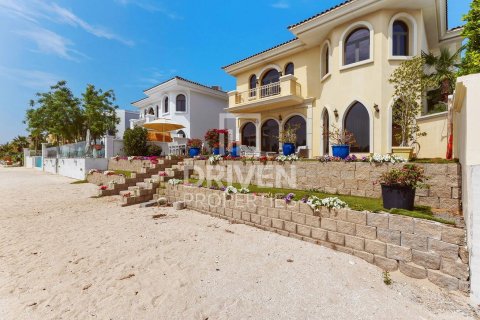 Villa in Garden Homes, Palm Jumeirah, Dubai 5 bedrooms, 622.64 sq.m. № 127875 - photo 29