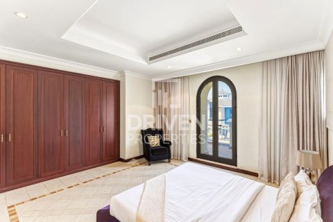 Villa in Garden Homes, Palm Jumeirah, Dubai 5 bedrooms, 622.64 sq.m. № 127875 - photo 12