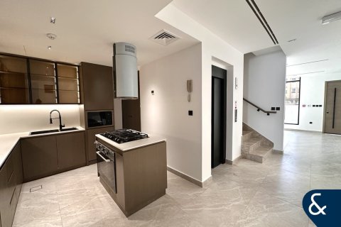 Maison de ville à District 10, Jumeirah Village Circle, Dubai, 4 chambres, 287 m², № 98448 - photo 1