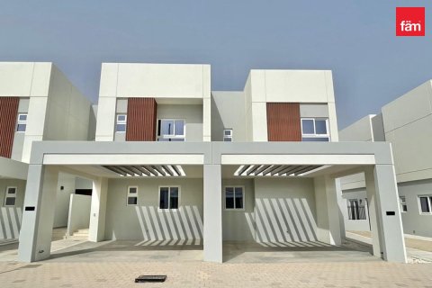 Villa à Dubai, 3 chambres, 161.3 m², № 119175