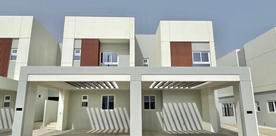 Villa à Dubai, 3 chambres, 161.3 m², № 119175