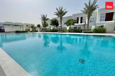 Villa à Dubai, 3 chambres, 161.3 m², № 119175 - photo 18