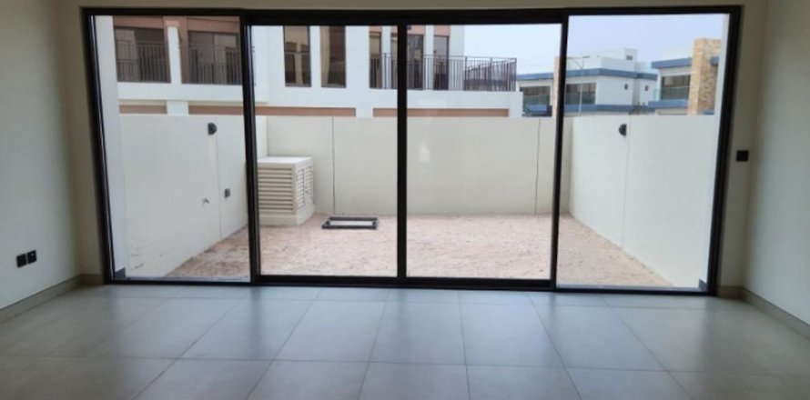 Maison de ville à Dubai, 4 chambres, 155.4 m², № 119171