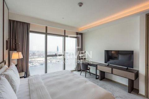 Apartment in Address Harbour Point, Dubai Creek Harbour (The Lagoons), Dubai 1 bedroom, 71.81 sq.m. № 135811 - photo 11