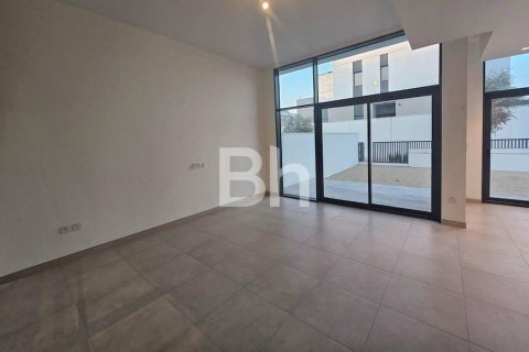 Снять в аренду таунхаус в Al Furjan, Дубай: 4 спальни, 358м², № 21987 - фото 19