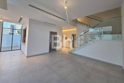 Снять в аренду таунхаус в Al Furjan, Дубай: 4 спальни, 358м², № 21987 - фото 14
