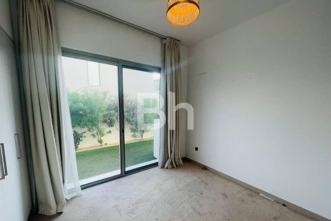Villa en Arabian Ranches 2, Dubai, 4 dormitorios, 240 m², № 21992 - foto 9