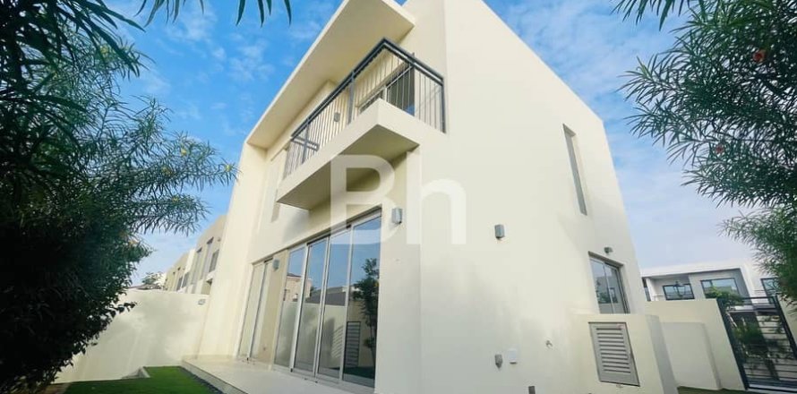 Villa en Arabian Ranches 2, Dubai, 4 dormitorios, 240 m², № 21992
