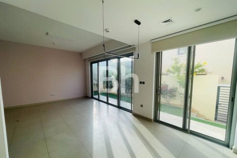 Villa en Arabian Ranches 2, Dubai, 4 dormitorios, 240 m², № 21992 - foto 7