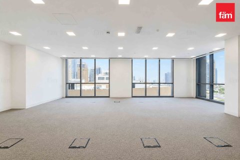 Office in Dubai Marina, Dubai 344.3 sq.m. № 124342 - photo 8