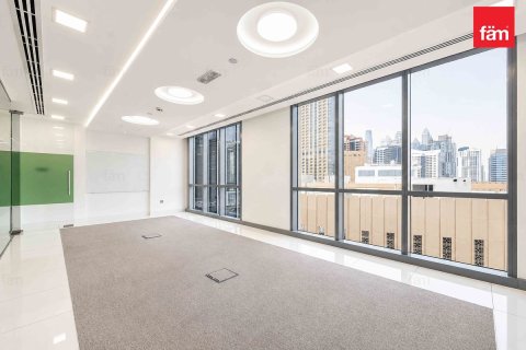 Office in Dubai Marina, Dubai 344.3 sq.m. № 124342 - photo 18