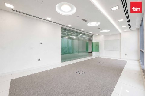 Office in Dubai Marina, Dubai 344.3 sq.m. № 124342 - photo 24