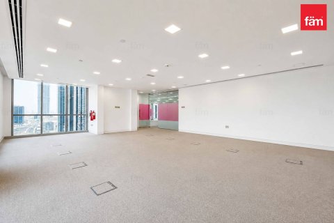 Office in Dubai Marina, Dubai 344.3 sq.m. № 124342 - photo 14