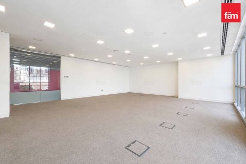 Office in Dubai Marina, Dubai 344.3 sq.m. № 124342 - photo 13