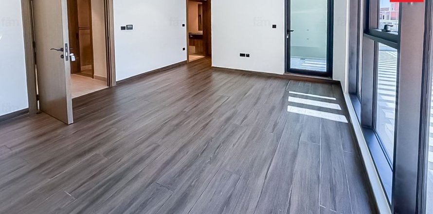 Maison de ville à Dubai, 3 chambres, 144 m², № 124343