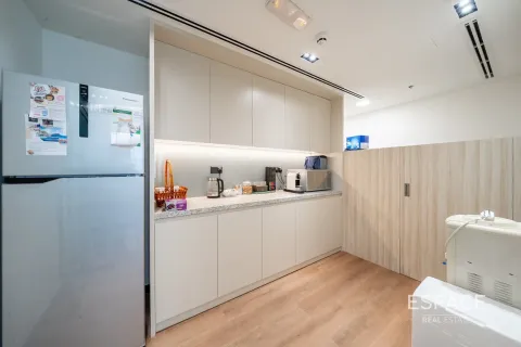 Oficina en Jumeirah Lake Towers, Dubai, 162 m², № 62284 - foto 5