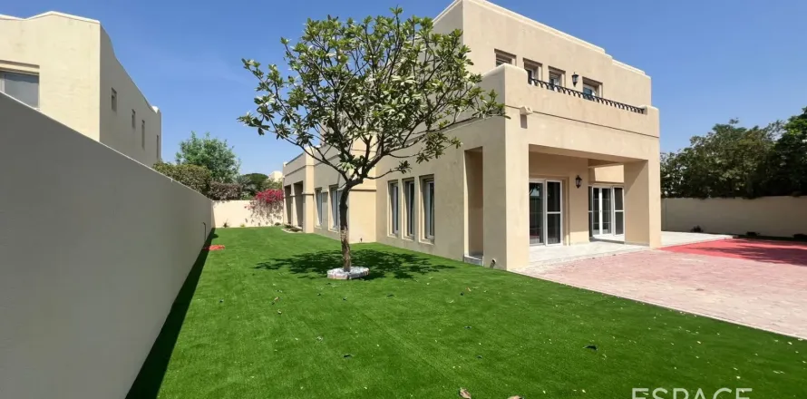 Вилла в Арабиан Ранчес, Дубай, 5 спален, 476м², № 62286