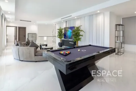 Villa in Palm Jumeirah, Dubai 6 bedrooms, 650 sq.m. № 62313 - photo 6