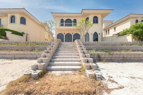 Villa in Palm Jumeirah, Dubai 4 bedrooms, 465 sq.m. № 62314 - photo 19
