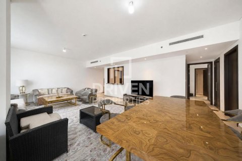 Appartement à BLVD Heights, Downtown Dubai (Downtown Burj Dubai), Dubai, 2 chambres, 161.19 m², № 126525 - photo 4