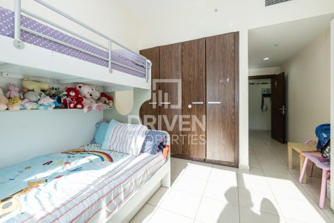 Apartment in Executive Towers, Business Bay, Dubai 3 bedrooms, 169.92 sq.m. № 127253 - photo 14