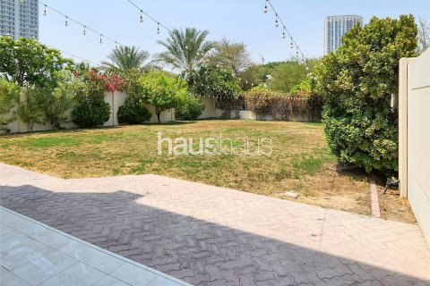 فيلا في دائرة قرية جميرا, دبي 4 غرف نوم, 570 م² رقم 45154 - صورة 20
