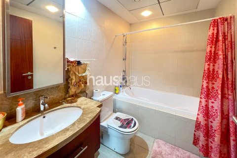 Apartment in Standpoint Towers, Downtown Dubai (Downtown Burj Dubai), Dubai 1 bedroom, 74 sq.m. № 45156 - photo 11
