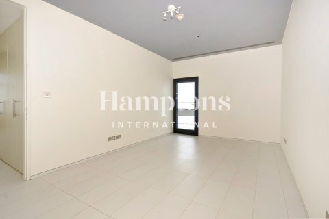Apartment in DIFC, Dubai 1 bedroom, 81.47964712 sq.m. № 108813 - photo 14