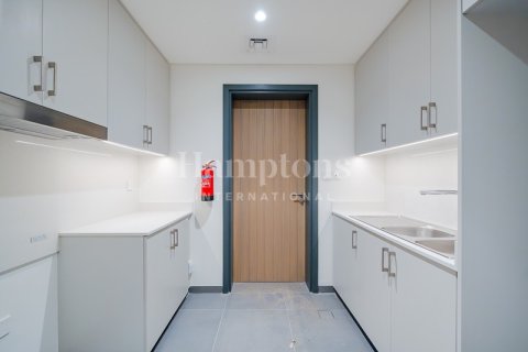 Villa in Arabian Ranches 3, Dubai 5 bedrooms, 417.33978563 sq.m. № 70130 - photo 13