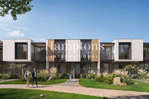 Villa in Dubai Land, Dubai 4 bedrooms, 367.99993136 sq.m. № 70133 - photo 6