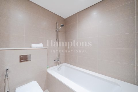 Apartment in Downtown Dubai (Downtown Burj Dubai), Dubai 3 bedrooms, 140.15996901 sq.m. № 70131 - photo 1