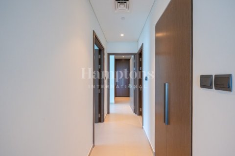 Apartment in Downtown Dubai (Downtown Burj Dubai), Dubai 3 bedrooms, 140.15996901 sq.m. № 70131 - photo 3