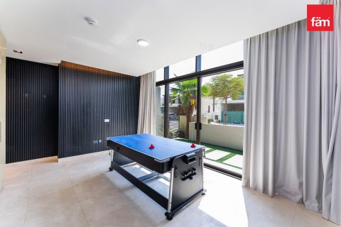 Villa in Dubai Hills Estate, Dubai 4 bedrooms, 656.5 sq.m. № 125027 - photo 7
